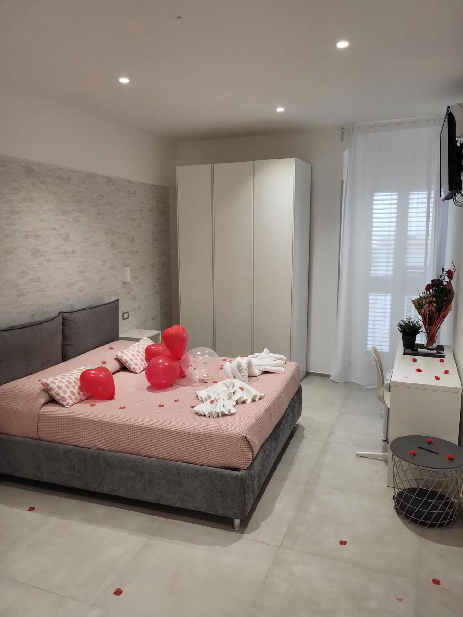 B&B Tra Le Vie Del Borgo 维耶斯泰 外观 照片